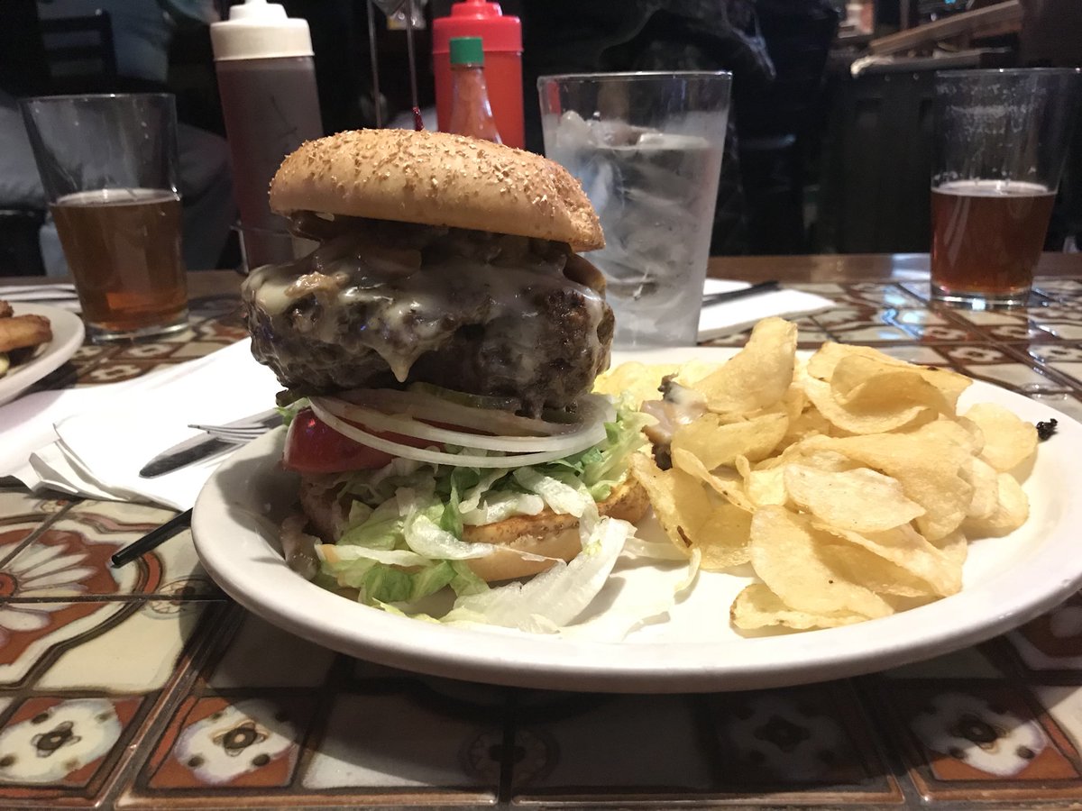 juicekyburger's tweet photo. #thurmancafe The Rad Shroom burger. Columbus’ finest burgers @thurmancafe https://t.co/LxaiKnqWHi