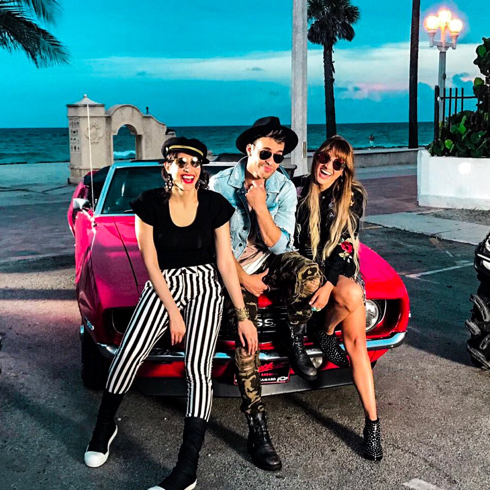 PrinceRoyce's tweet photo. #100años contigo 😏💯 @haashoficial 👉https://t.co/XU1jkiZwV5 https://t.co/QDwjYWyqUa