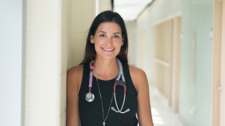 CBCIndigenous's tweet photo. 'The community is excited': Indigenous doctor working in Wallaceburg and Walpole Island https://t.co/GjyEMYMYOF https://t.co/oLP6ibzw4Y