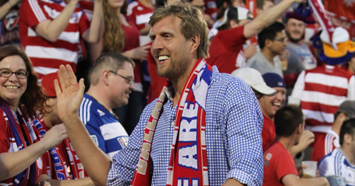 FCDallas's tweet photo. Happy 20th season to the 🐐, @swish41! Best of luck to our friends at the @dallasmavs this season! #MFFL #DTID https://t.co/RLNo85P7z4