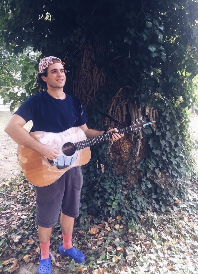 BlueHawkRecords's tweet photo. Tune into #BlueHawkTalk tonight from 10-12pm on WMCX 88.9 FM to hear Tim DiDomenico talk music & play "Random Words" live at 11pm! #Volume11 https://t.co/fvNhDiV5Wc