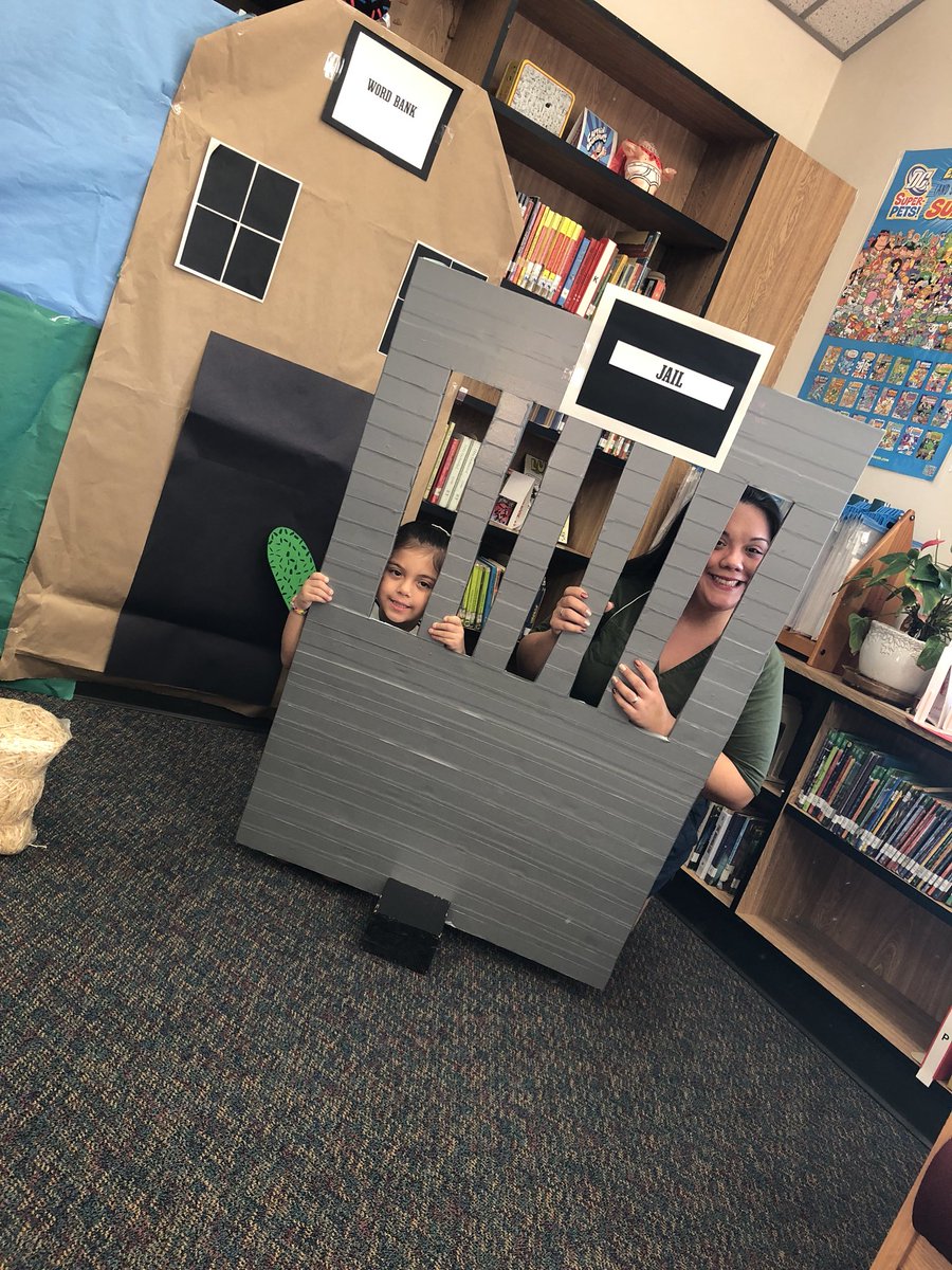 BlackES_AISD's tweet photo. We’re excited about the BOOK FAIR!!! 📓📕📖 #UnlockingTheBrain #BlackAldineISD #OpenHouse https://t.co/B9kCovL8S5
