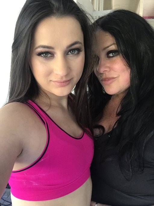 It's a @girlswaynetwork kinda day 💙 https://t.co/yrQTcX7dYX<a class="tags" href="/tag/girlswaynetwork">@girlswaynetwork</a><a href="/tag/porntourn"class="tags"><span>#porntourn</span></a><a href="/tag/badgirljones"class="tags"><span>#badgirljones</span></a>