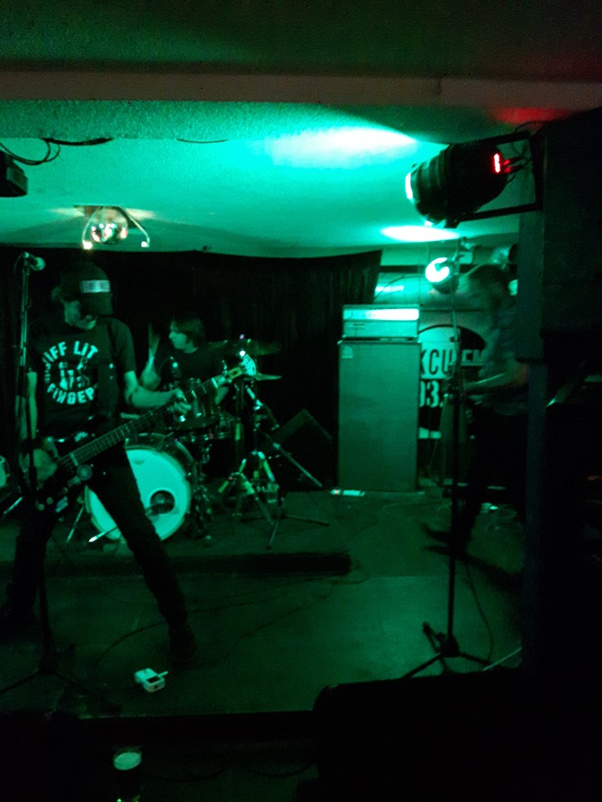 leftwalker's tweet photo. Most of #The Nils @HouseofTarg last night. https://t.co/WSirMq7hz4