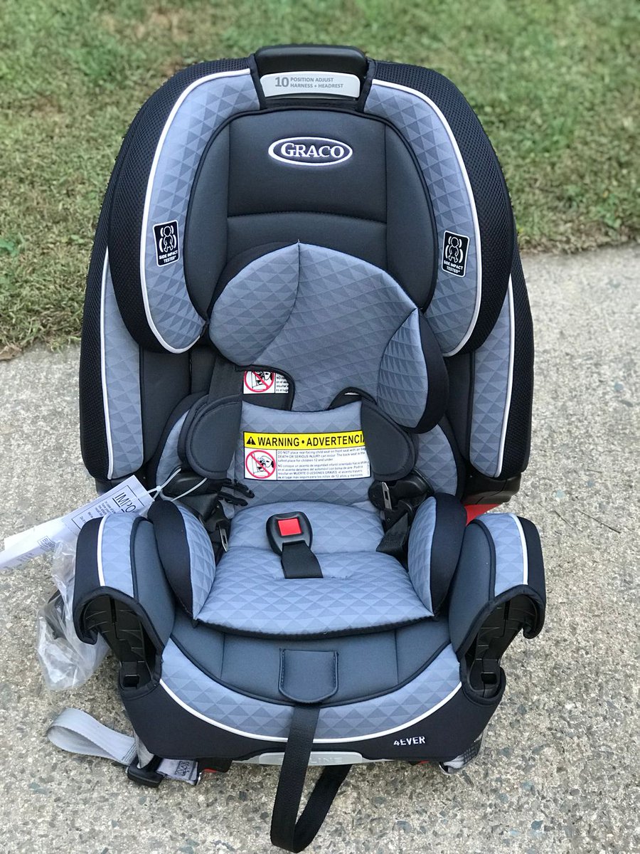 almstindianwife's tweet photo. Check out our new fav carseat that's built to LAST! @gracababy @walmart #ad #CarSeatConfidence #GracoAtWM https://t.co/C1xcWaiYbB https://t.co/5LFTtDFAk8