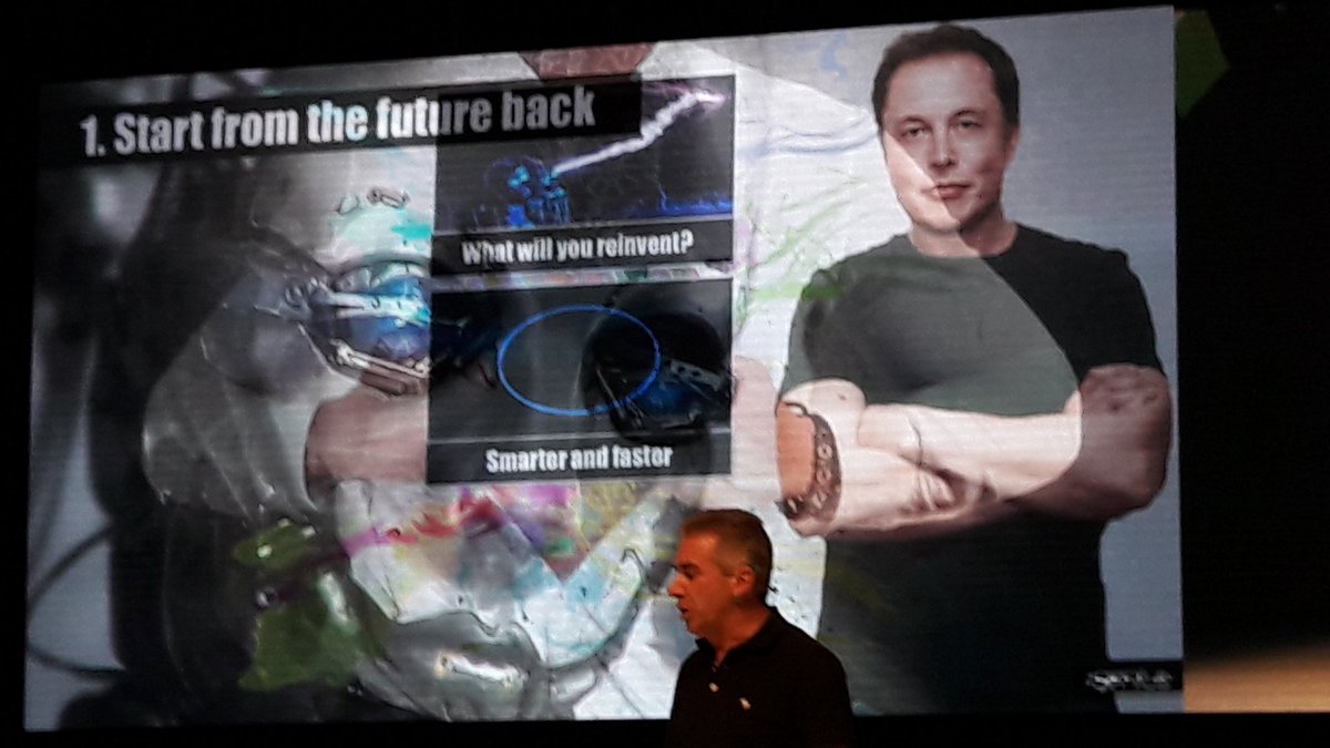 CARLAROSSICRF's tweet photo. Regresamos al #Reinvention ahora #PeterFisk nos dice q' p' ser un Gamechanger debemos preguntarnos: Que queremos reiventar? @Insights_la https://t.co/AoRq8tVSfD