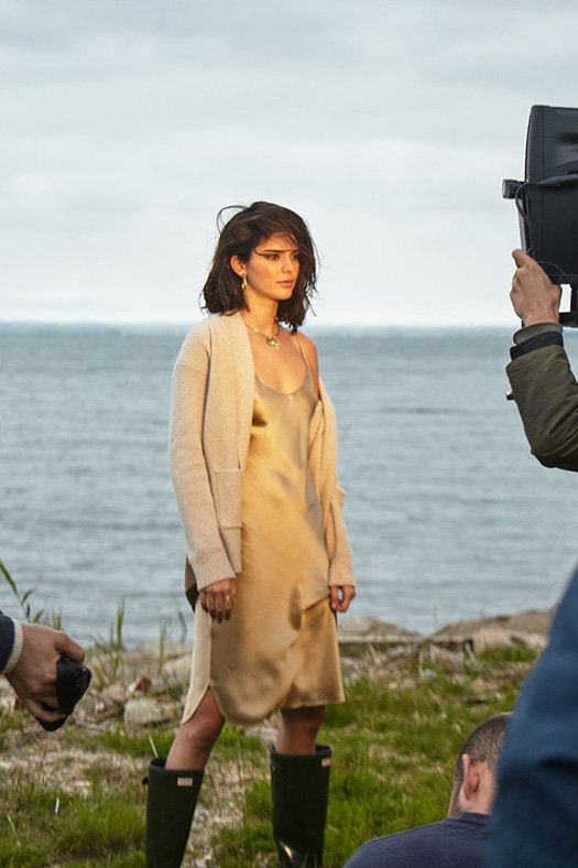 TheJennerUpdate's tweet image. Go Behind the Scenes with Kendall Jenner as she shoots in collaboration with jewelry line, Ippolita's Fall Campaign

vimeo.com/236796465