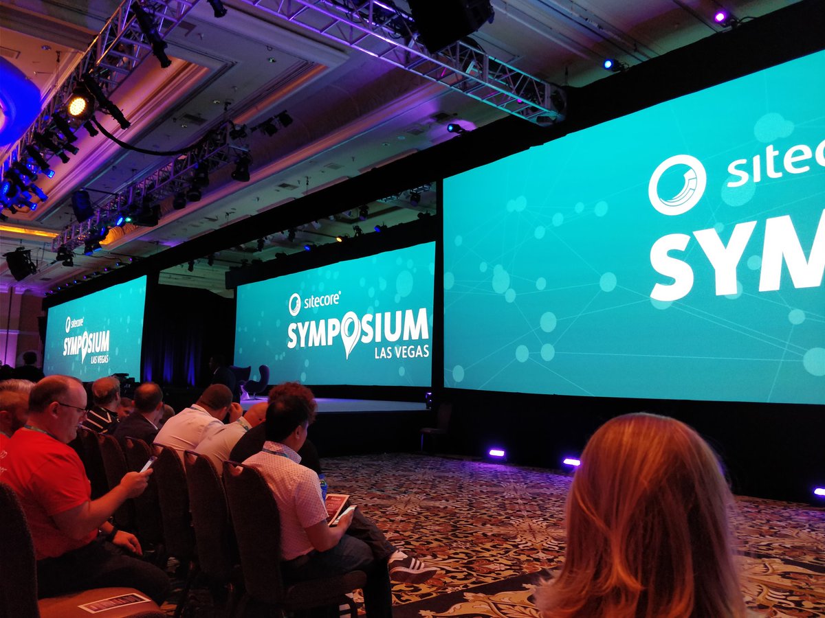 TomDudfield's tweet photo. Getting ready to see Mark Hamil at #SitecoreSYM https://t.co/fPhi6Qkrkt