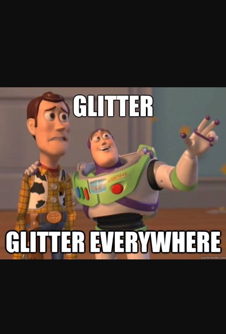 ansleys_big's tweet photo. After crafting all day 💎❄️ https://t.co/nqorYBqTzL
