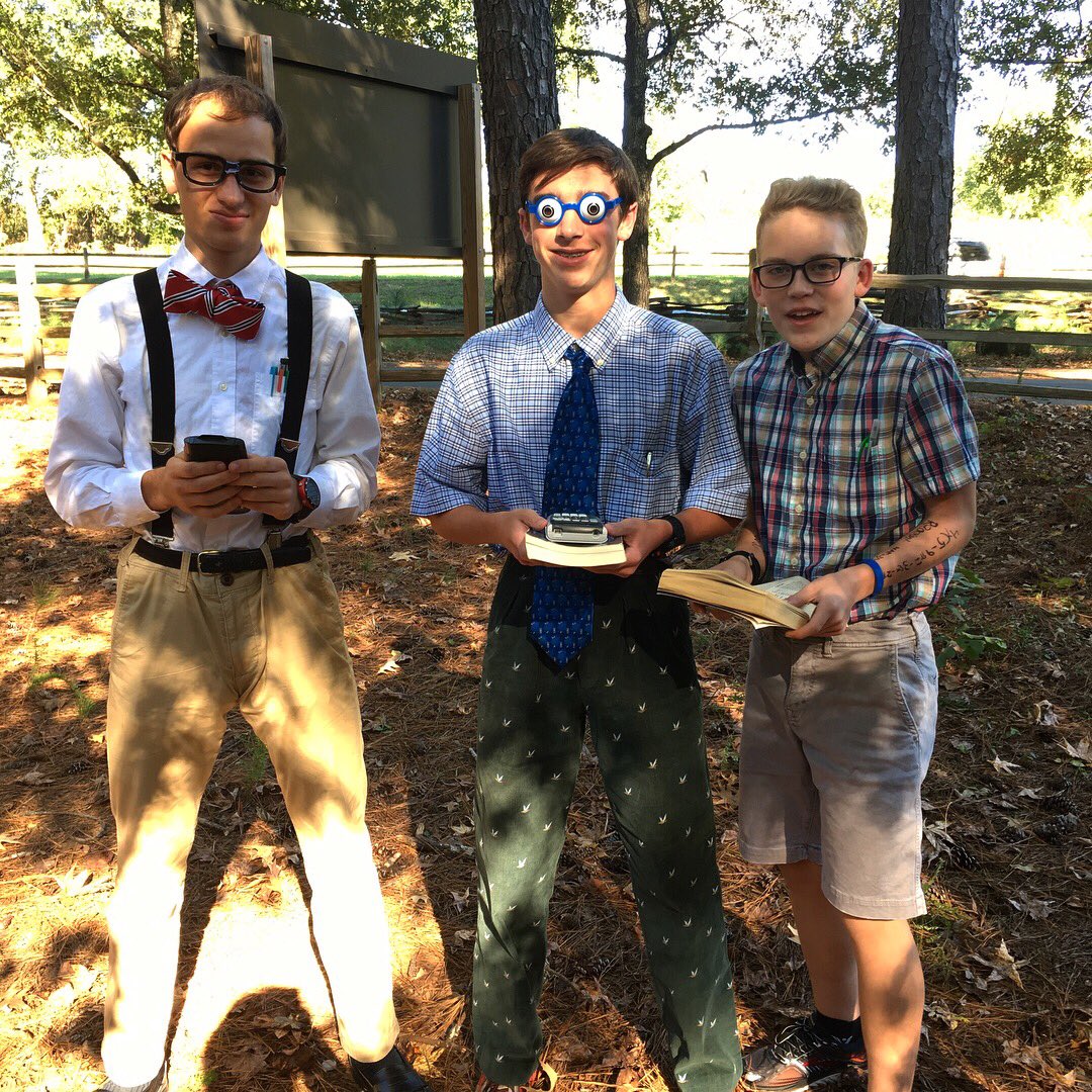 HillgroveTFXC's tweet photo. We excel not only on the cross country course but also in the classroom 🤓 #NerdDay #TeamSpiritWeek https://t.co/UoADO8bVu5
