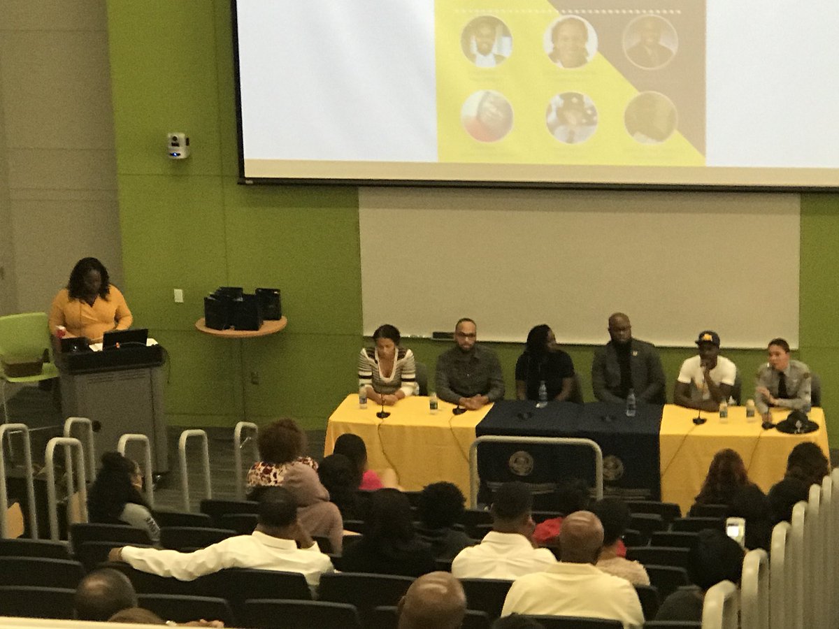 JCSU_SLE's tweet photo. Supporting the Office of Alumni Relations’ Homecoming Panel Discussion: Up Close & Personal #JCSU #JCSUHC17 https://t.co/SqVYN37fm7