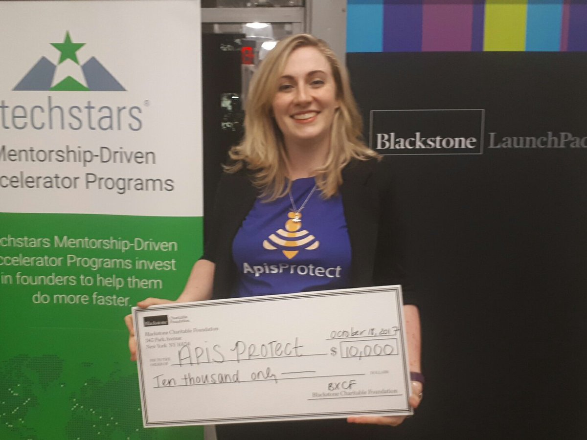 Brilliant news from @BlackstoneEI <a href="/techstars/">Techstars</a> <a href="/galvanize/">Galvanize</a> <a href="/Fedwards_/">Fiona Edwards Murphy</a> of <a href="/ApisProtect/">ApisProtect</a> wins $10,000. <a href="/UCC/">UCC Ireland</a> @osheaucc <a href="/Ukilkelly/">Professor Ursula Kilkelly</a> <a href="/IGNITEUCC/">IGNITE UCC</a>