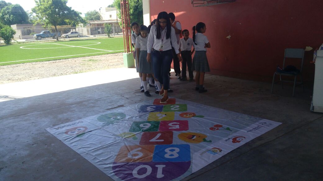 Chepestrada1's tweet photo. PLATICAS DE ALIMENTACIÓN CORRECTA Y ACTIVIDAD FÍSICA EN CENTRO DE ATENCIÓN MÚLTIPLE NUM. 52. @JS4SONORA  #ChécateMídeteMuévete https://t.co/nB5coJ25x3