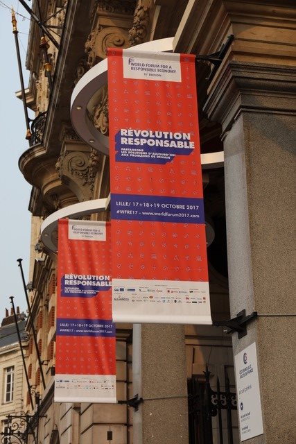 MSouxdorf's tweet photo. "La rémunération variable des dirigeants ou le casse -tête des RSE"
https://t.co/XmN0MeyFf1
#WFRE17 @EspolLille https://t.co/w28LeFL589