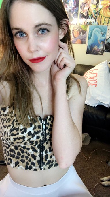 https://t.co/GFs9ukkYgi<a href="/tag/hips"class="tags"><span>#hips</span></a><a href="/tag/camgirl"class="tags"><span>#camgirl</span></a><a href="/tag/mfc"class="tags"><span>#mfc</span></a>