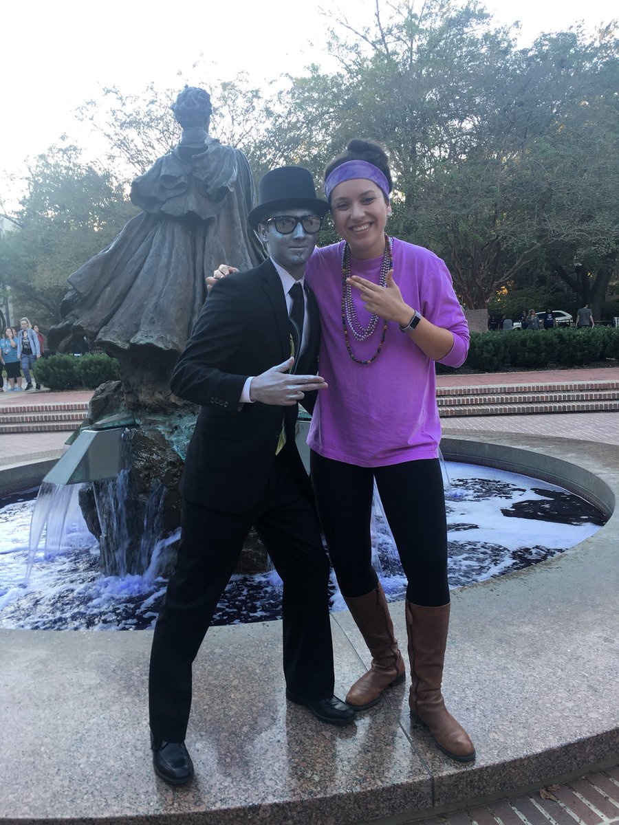 Mardi Gras carnival was fun! 🎭Don’t forget to Vote for Diana Vega <a href="/DVegaOmega/">Diana</a> tomorrow from 11-2! #SFAHOCO17 #HOCO17_Genesis