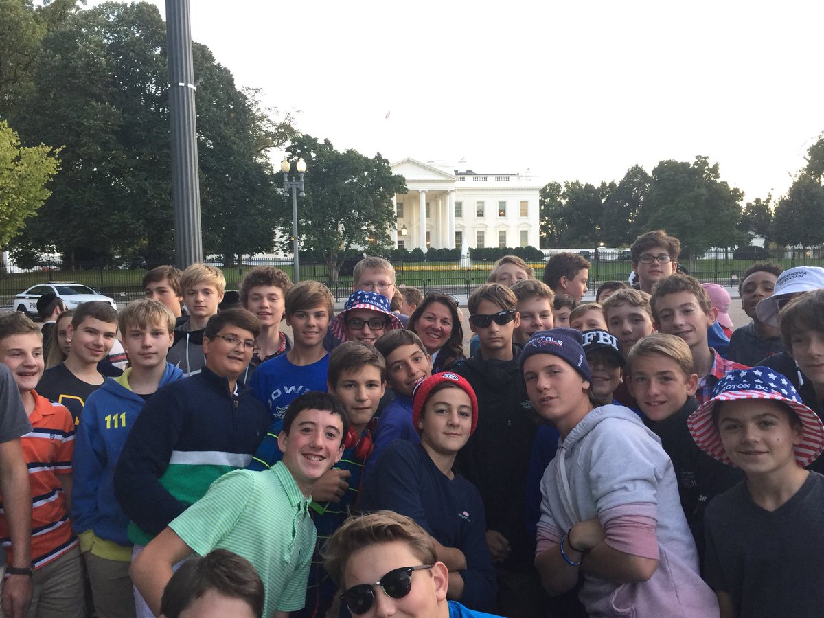 BrownellGPPSS's tweet photo. White House visit by the Brownell Bronco Boys — #OneGP @GPSchools https://t.co/Vdlr1F0Pog