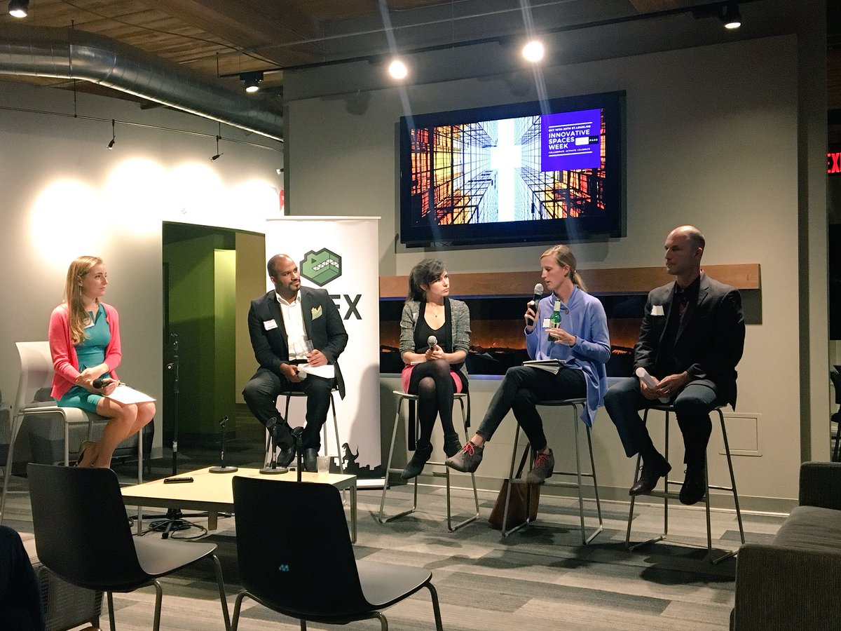 ARCTURIS_'s tweet photo. Arcturis is chatting design &amp; connection w/ @DowntownTREX. #innovativespacesweek2017 https://t.co/Gwv4OkT2u3