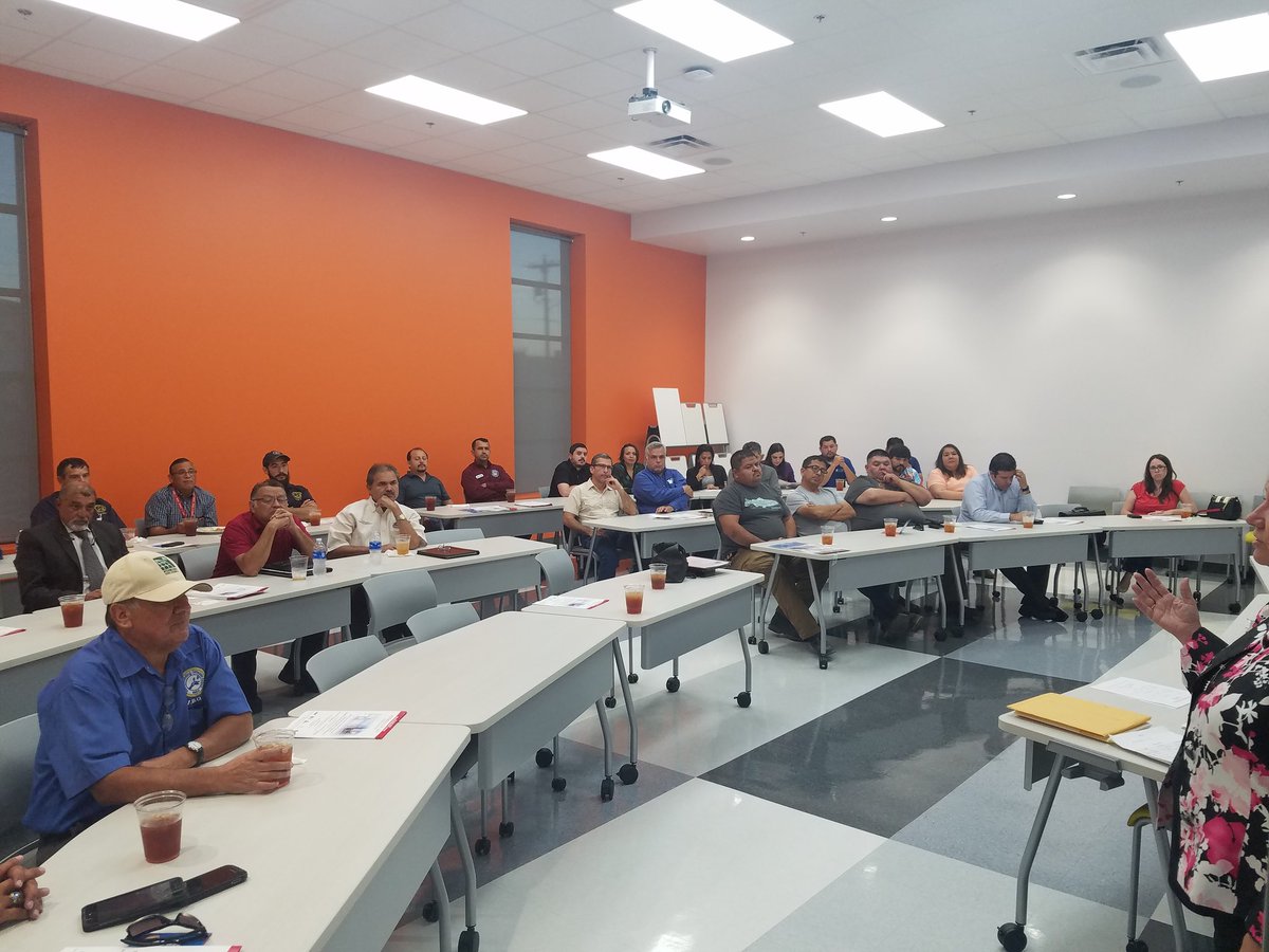 liloranch2012's tweet photo. Attending the Valley Building Officials Association Annual meeting for their election of officers. https://t.co/Uyb8vIQyVs