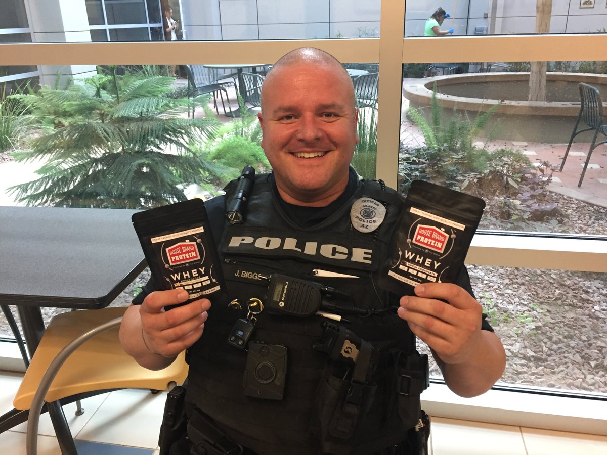 GilbertPolice's tweet photo. Thank you PRO Blend Nutrition for sending us samples of your whey protein powder! Officer Biggs was excited to try it! #Yum #ThankYou 😎👍 https://t.co/xJRp7GqHiS