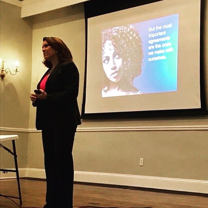 jljax's tweet photo. Thanks to @sheilagreen for her encouraging and empowering words to our 2017-18 new member class this week! #gpsworks #jljaxempower https://t.co/KjtT7sHYgz