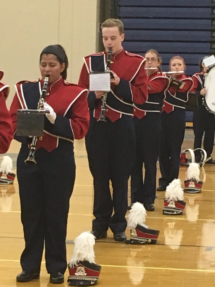 JenNash70's tweet photo. @angieashlaw Blue Thunder Marching Band played “Push It” tonight. Director called it “old!”
#spindarella https://t.co/y6g98M9FFE