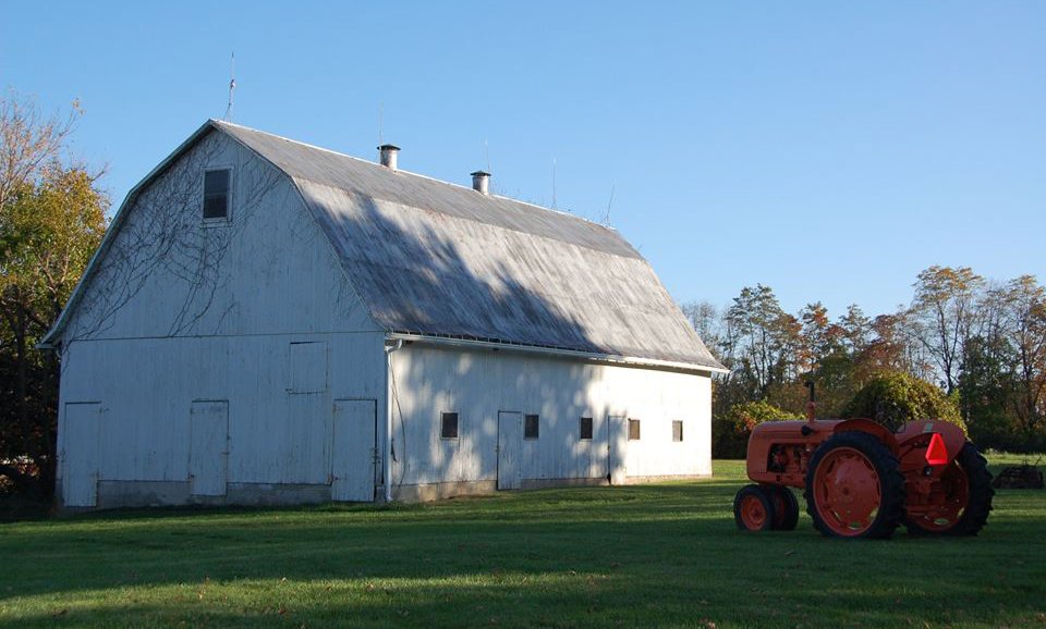 VisitBtown's tweet photo. Monroe County Historic Barn Tour October 28 - https://t.co/YuViVajTn3 #visitbtown #indianabarns https://t.co/0SOJyufLYd