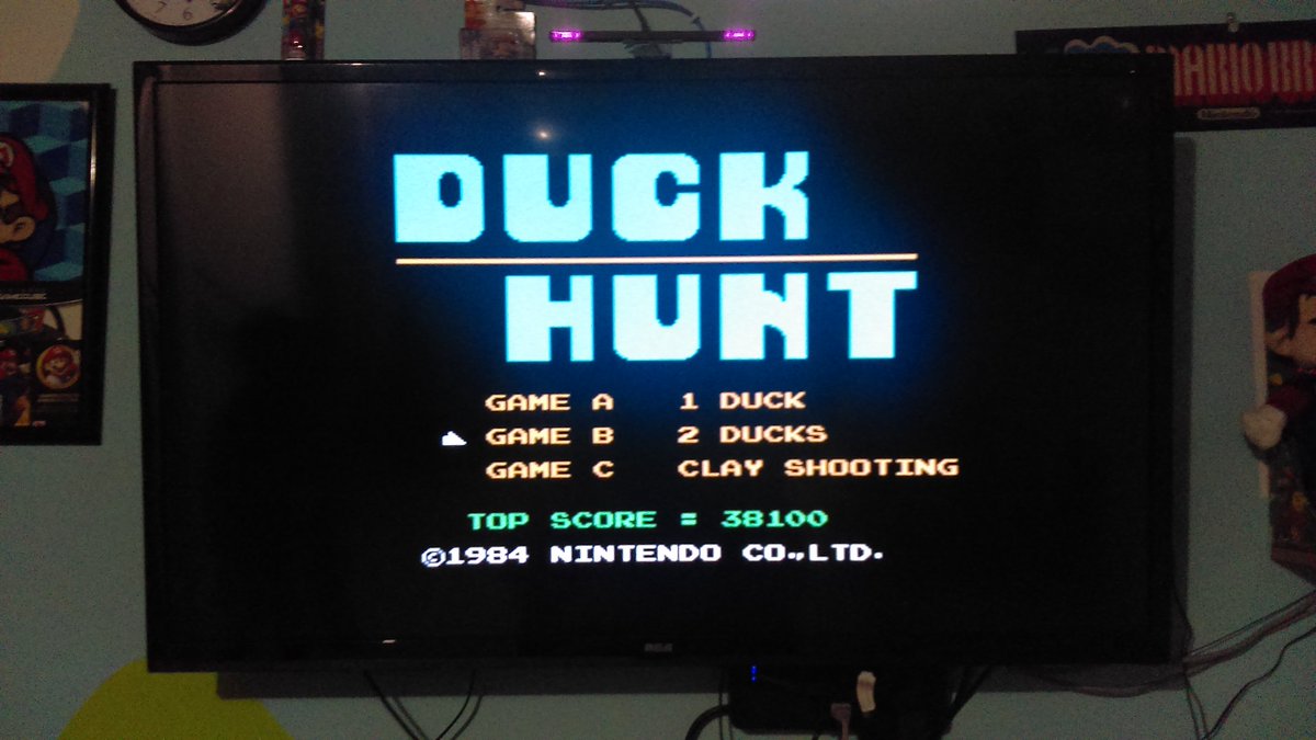 ShaggyMN1975's tweet photo. Didn't want to drag the CRT out just to play #DuckHunt so I got the #WiiZapper instead for more #NES release anniversary fun #WedNESday https://t.co/gMgB7DGrP3