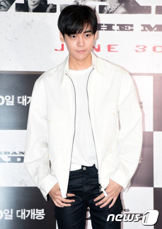 jaewon_th's tweet photo. มีรายงานของสื่อเกาหลีว่า แจวอน (ONE) จะเดบิวท์ในฐานะนักแสดงครั้งแรก ในซีรีย์ของช่อง tvN เรื่อง 'Hwayugi' 
https://t.co/33Cbv4suwG https://t.co/n3s831VSu5