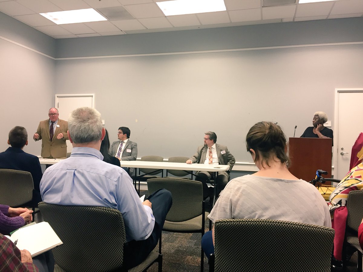 jeriberi617's tweet photo. Made it to my first candidate forum tonight! Thanks to the Chesapeake Bay Group Sierra Club for hosting an informative and interactive event https://t.co/hQLNR0vrr8