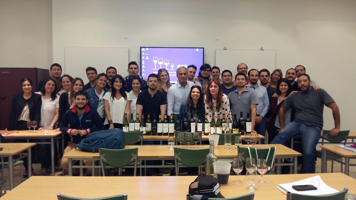 sommelierBDFM's tweet photo. En @EASommeliers presentamos @BodFinDelMundo @MalmaWines y probamos todo lo que pudimos #terroir #patagonia https://t.co/VWD9EgsziC
