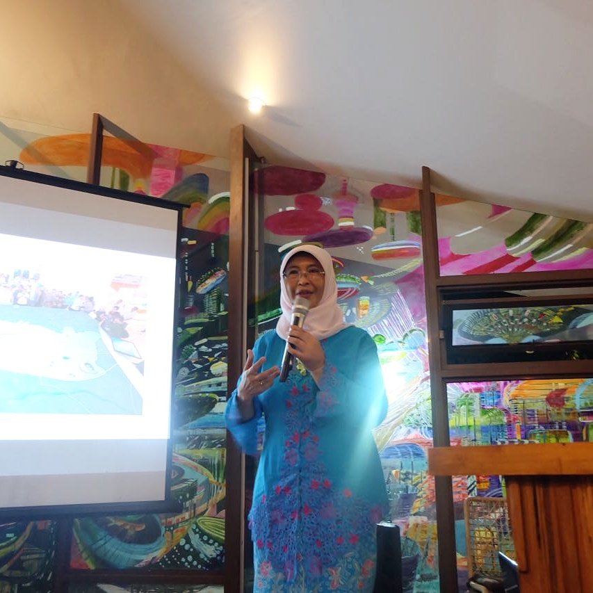 Sharing session about "Smart City" with Department of Communication and Information of Bandung City Government <a href="/AdvancedMgmt/">Advanced Management</a> #GNAMweek2017