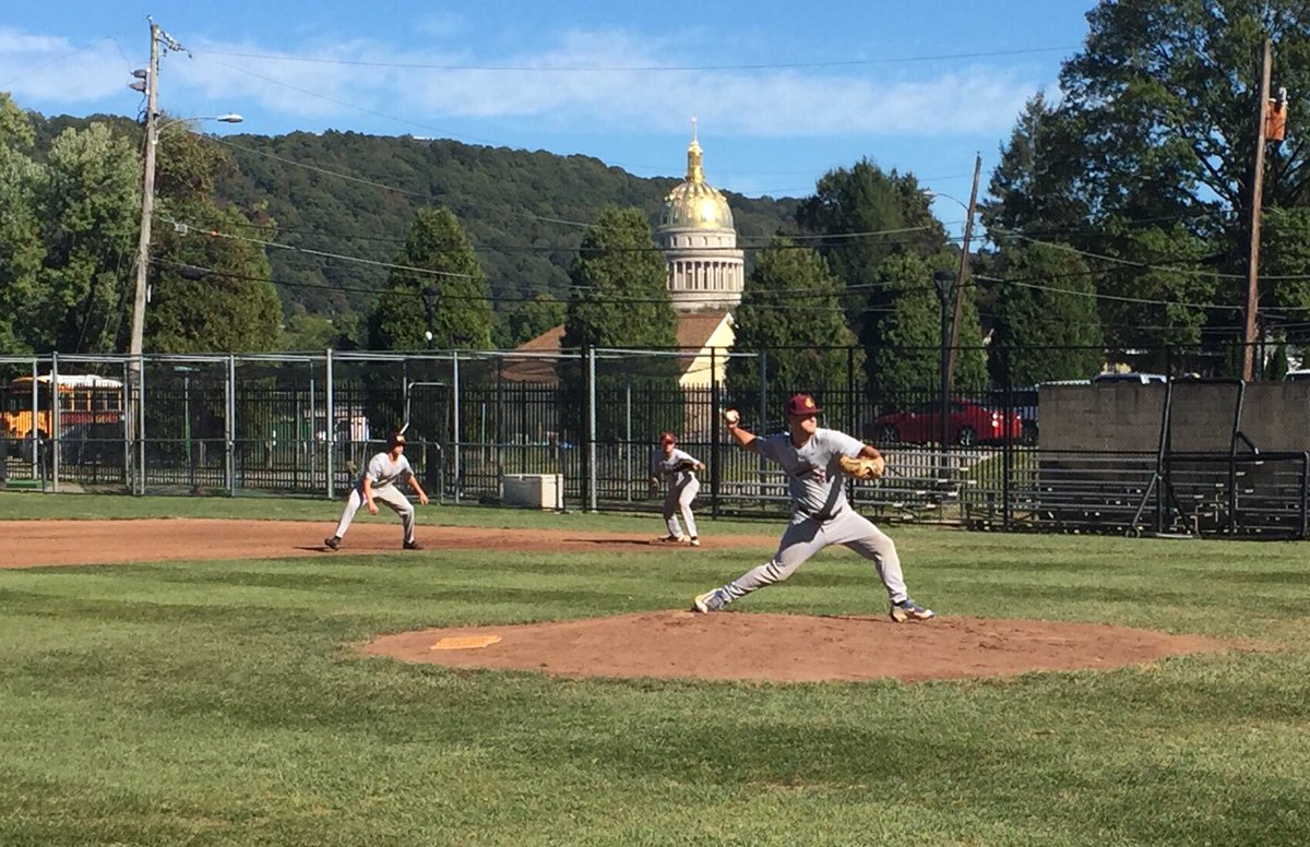 UCWV_Baseball's tweet photo. Great effort by our guys today! #FallBall #UnfinishedBusiness #UCisThePlaceToBe https://t.co/lhsPQ4eDbc
