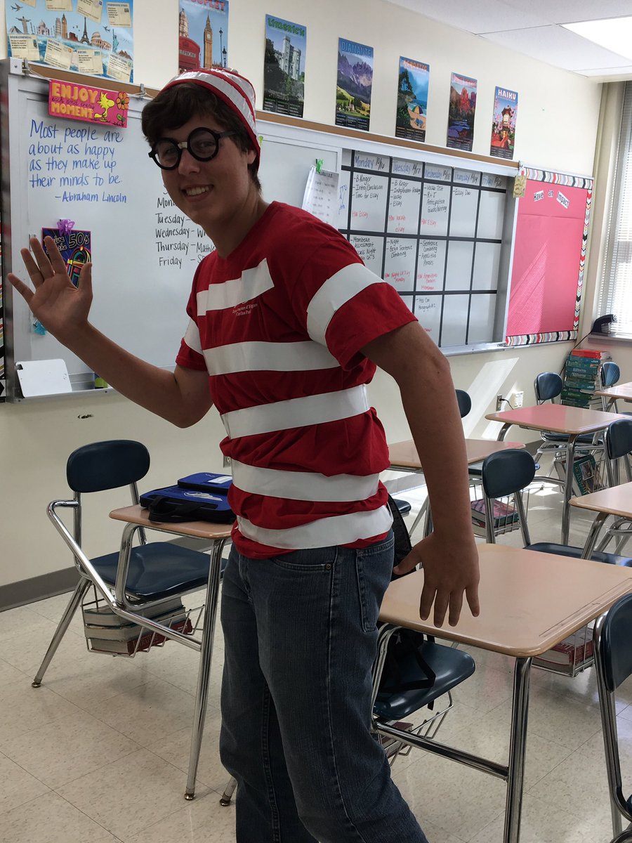 SilvermanELA's tweet photo. Spirit Week is just fun! https://t.co/jFGkQrqsww