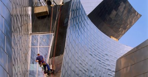 ArchDaily's tweet photo. The Unexpected Low-Tech Solutions That Made the Guggenheim Bilbao Possible https://t.co/wDC87a2fmh https://t.co/1fdKj3GfhT