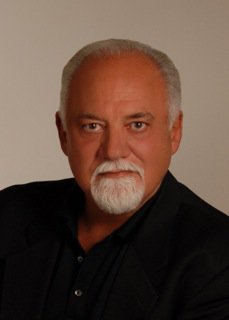 amhaunted's tweet photo. Tonight 9-11pE! Talking #AdamWalsh murder with legendary criminal investigator #JoeMatthews on #AfterHoursAM https://t.co/GeQqnzdMou https://t.co/hY2IQ4FNtS