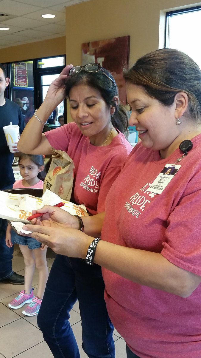 NISDTimberwilde's tweet photo. McTeacher Night - our teachers make dinner out extra fun for our kids. #timberwildestrong #timberwildeinspired https://t.co/OWccLqMmhA