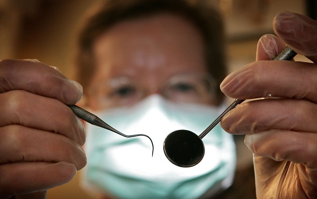 JillOmbrello's tweet photo. A dentist can see more than just your oral hygiene - they can also see other health concerns as well: https://t.co/pX33mNtKoU #dentistry https://t.co/qKjzuHSQ1U