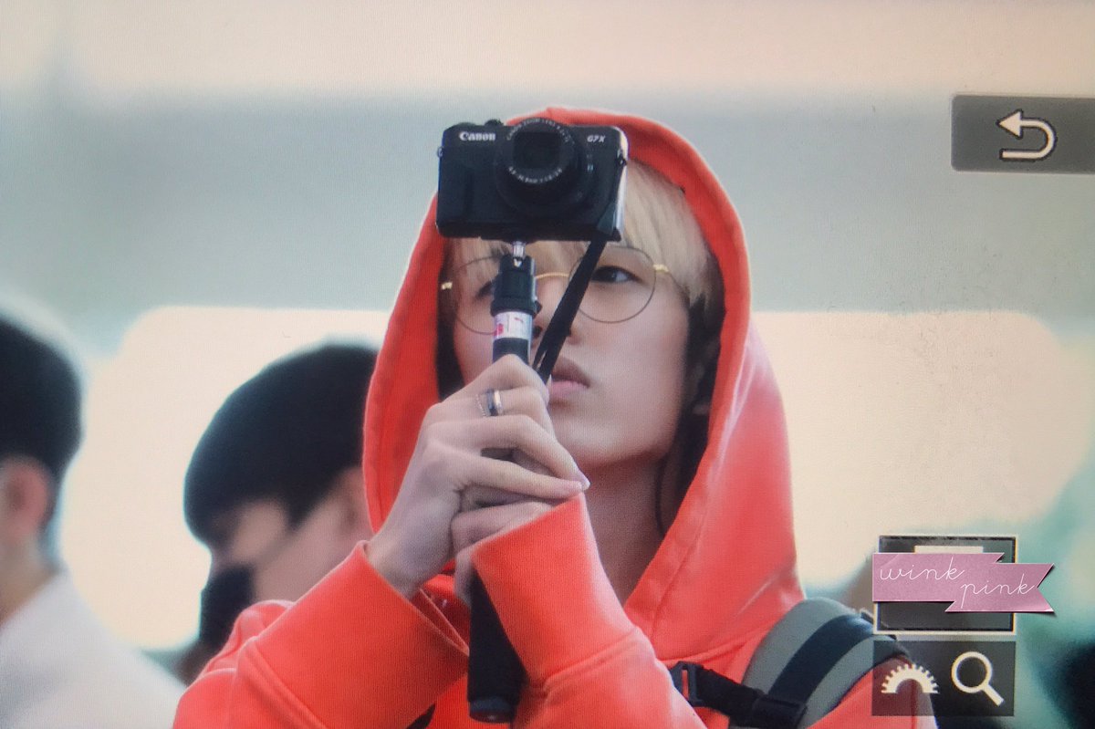WinkPink0428's tweet photo. 171019 인천출국 프리뷰 
제이식스??
#DAY6 #데이식스 #제이 #제형 #Jae  #그렇더라고요 #EveryDAY6 @Jae_Day6 https://t.co/sr0T5NM4Bq
