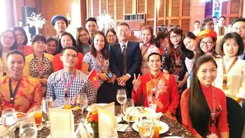 oldorama's tweet photo. With the Vietnam Ambassador Ly Quoc Tuan at Philipppines
at #YSEALIsummit  2017 DINNER &amp; Celebrating of US - Asean 40 Years of Partnership https://t.co/imbtP1rhGJ