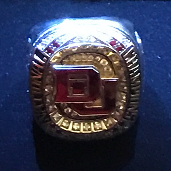 DU_Hockey's tweet photo. 😍😍😍 #DU1NATION https://t.co/T0fqnWrlKI