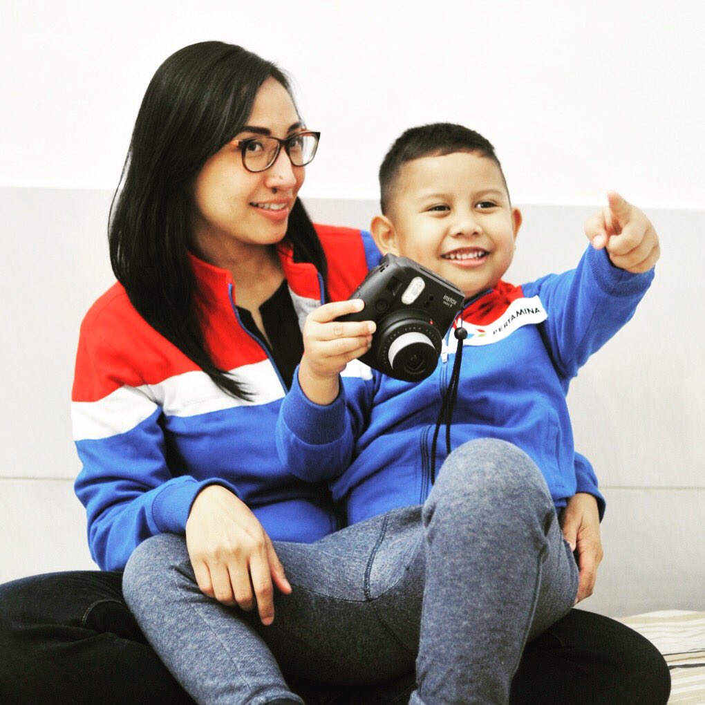 rejadado's tweet photo. Are you #pertamina enough? Just follow our IG at @uniapparelindonesia. #uniapparelindonesia #jacketrasawearpack #mypertamina @pertamina https://t.co/ct3BEvmIC1