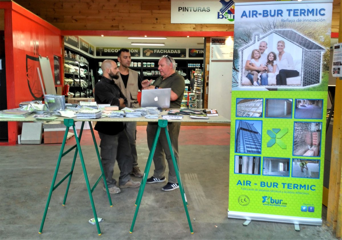 IturriaHome's tweet photo. Ayer jornada de formación de los aislantes térmicos y acústicos de #Bur2000 ¡Siempre hay algo nuevo que aprender! #aislante #formacion https://t.co/YtFuDn8SKJ