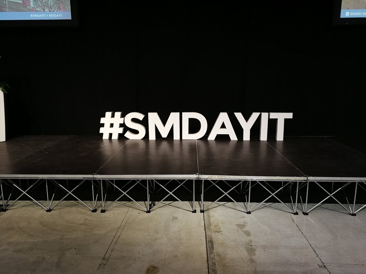 ilariabonade's tweet photo. Inizia oggi il #SMDAYIT 🎉🎉 e noi di @popcornblogtv siamo carichissimi 🍿🍿 #popcornhome https://t.co/D9HE2Q416p