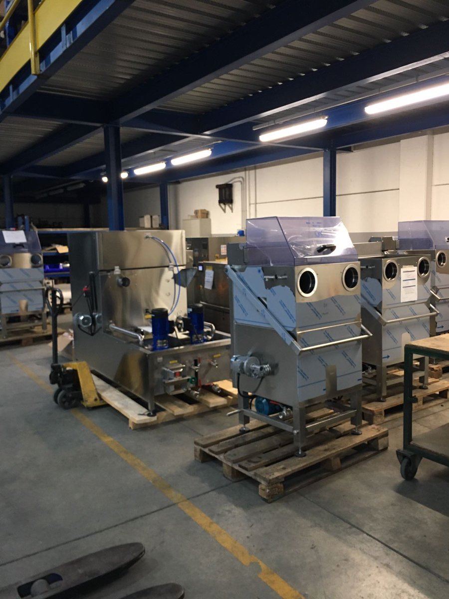 Ellegellemac's tweet photo. Macchine lavapezzi Ellegelle Machinery pronte per il collaudo.
https://t.co/3EuHxSaBm0 https://t.co/loam0JIbey