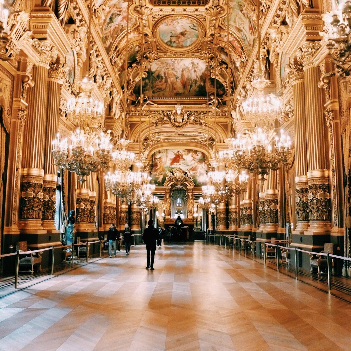 Head to these secret places to get a gorgeous view of Paris cntrvlr.co/ALAtzyH