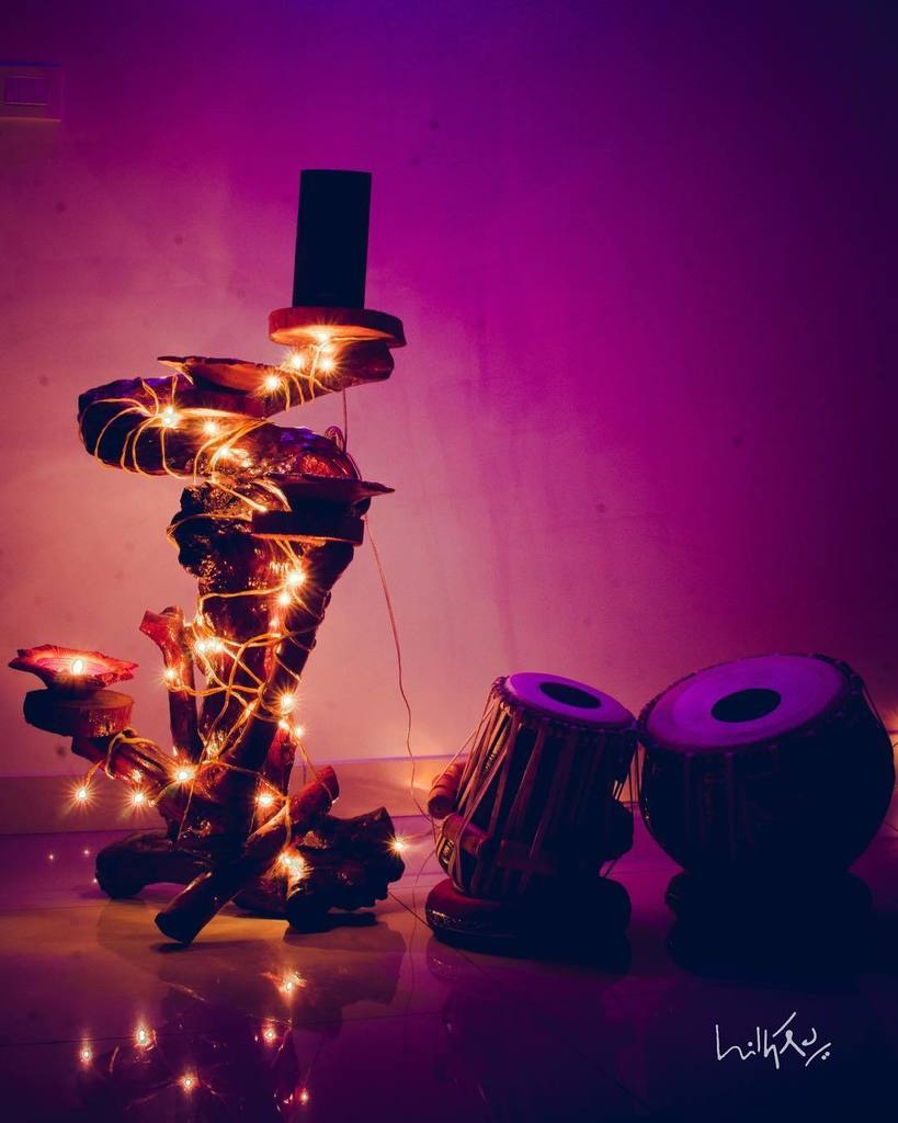 ihithro's tweet photo. #Lights #Diwali
#ihithro *,~~] https://t.co/AC1HDKdWs0 
#main_vision
#superhubs
#hubs_united
#igglobalclub
#ig_global_life
#ig_worldclub
#i… https://t.co/IST342Y4po
