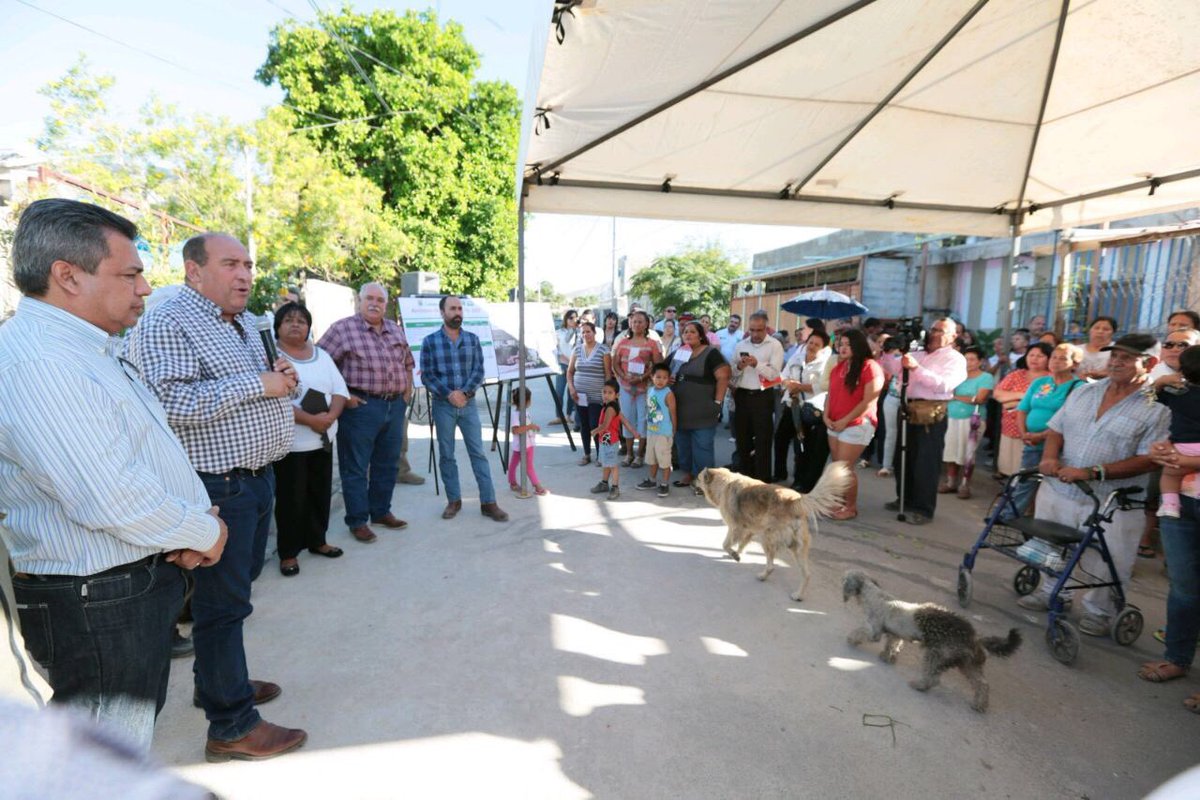 rubenmoreiravdz's tweet photo. #Torreón. Hoy entregamos acciones de vivienda. En 6 años 112 mil beneficiarios en #CoahuilaElOrgulloDelNorte https://t.co/GJB9kllH7f