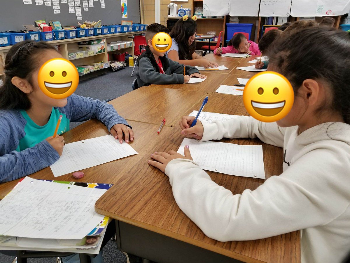 SamHoustonEP's tweet photo. Ss wrote a bio of a peer. Ss used AVID collab skills &amp; interviewing questions! @banda_sv @CrissingerCarla @JuanNav1217 https://t.co/Xtlt2Rnf1b