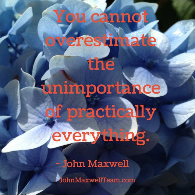 vamuwani's tweet photo. It is very possible to overthink yourself to a resounding halt. Sometimes the hardest thing to do is let go. #JMTeam #mondaymotivation https://t.co/y0yLW7WoHa